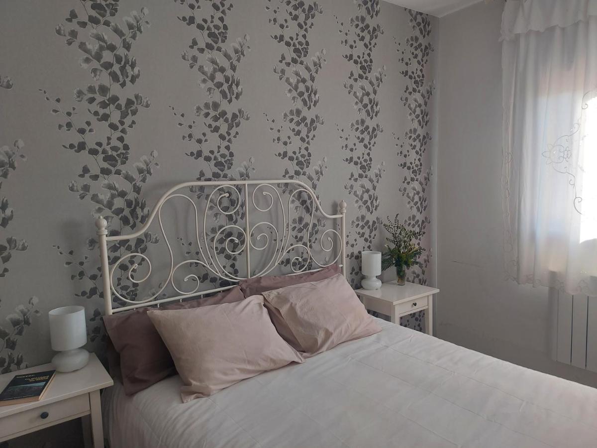The Home Hervas Plaza De Garaje Gratis Luaran gambar